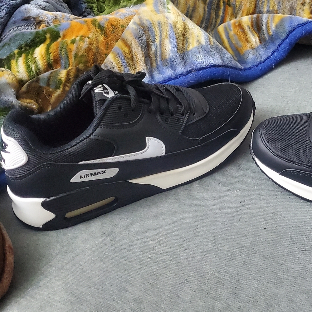 Nike air max